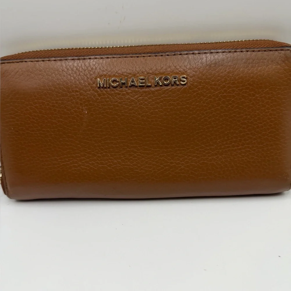 Michael Kors Tan Leather Zip Wallet